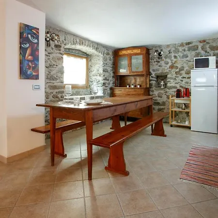 Il Como' Della Civetta - Taverna “la Fenice” Apartment