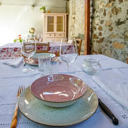 Apartment Il Como' Della Civetta - Taverna “la Fenice”